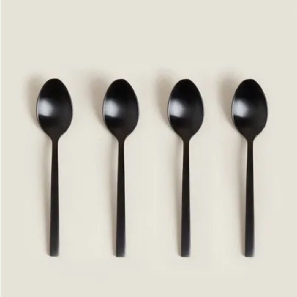 ZARA HOME Set of Elegant Black Dessert Spoons (Set of 4)